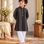 Leheriya Noir Kurta Pyjama Set